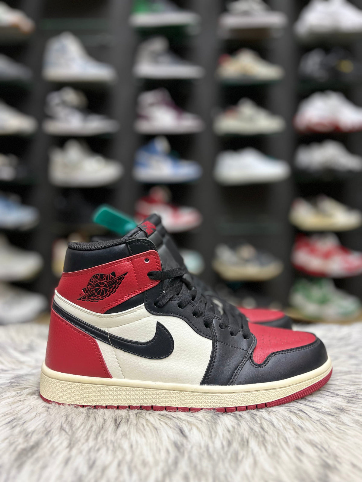 Air Jordan 1 Retro High OG 'Bred Toe'