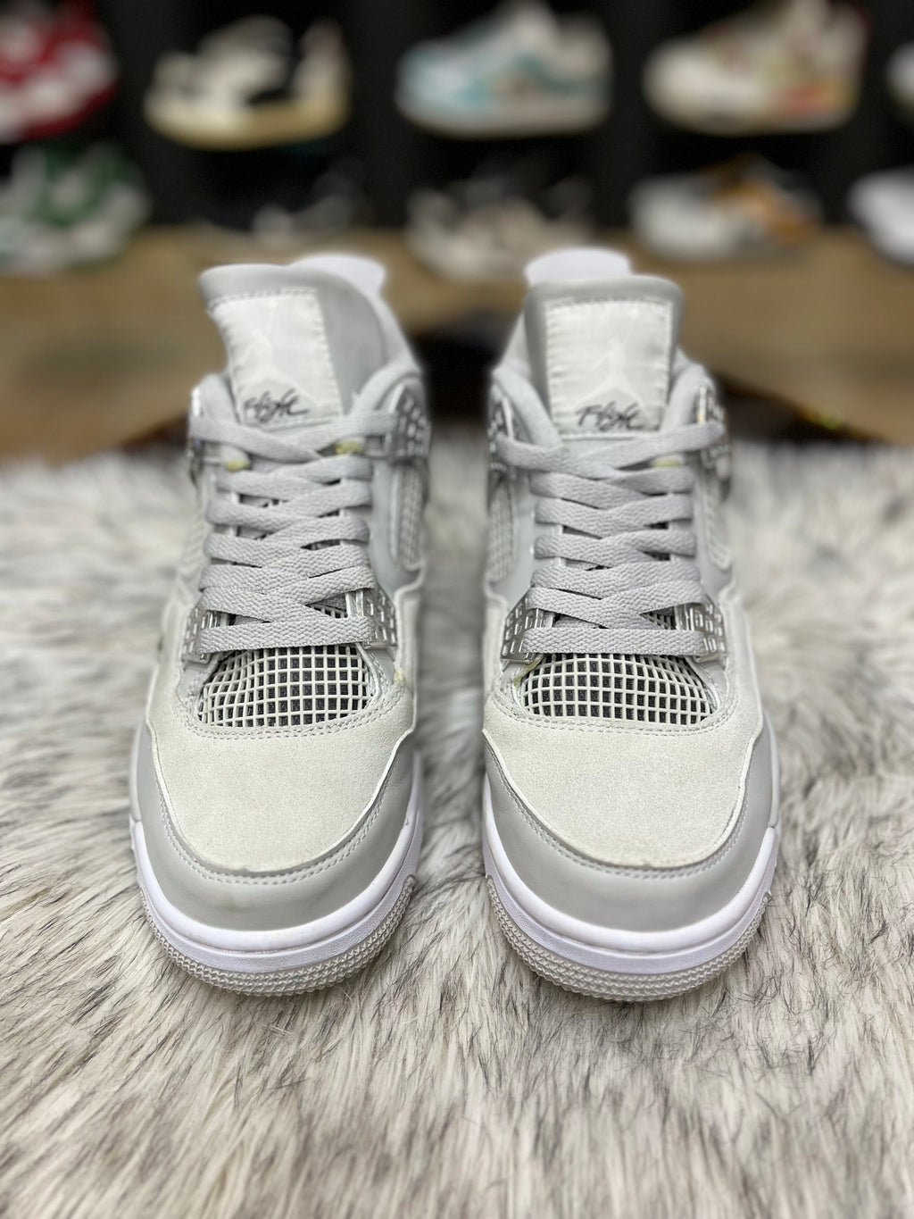 Air Jordan 4 Retro 'Frozen Moments'