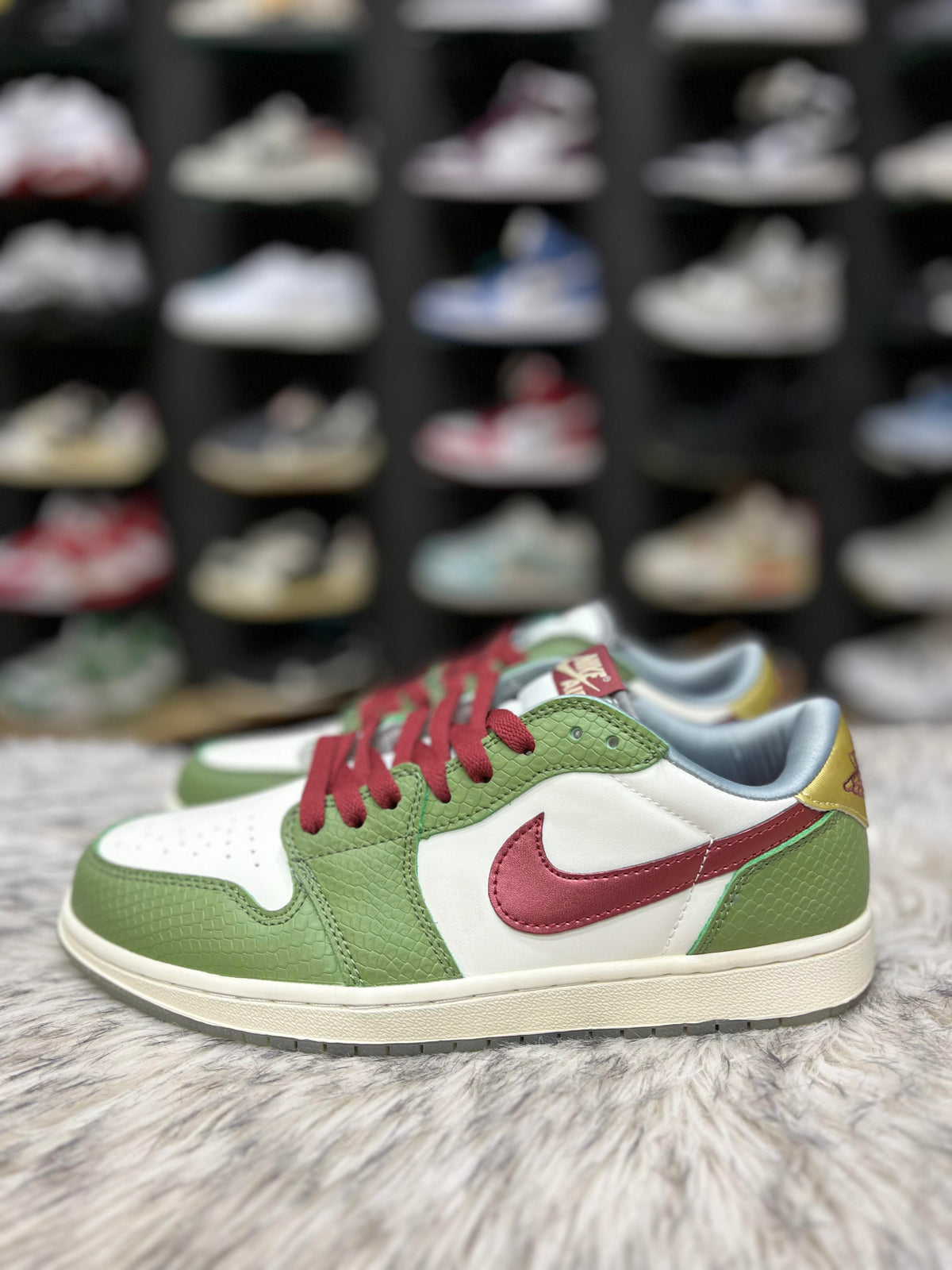 Air Jordan 1 Retro Low OG 'Year of the Dragon'