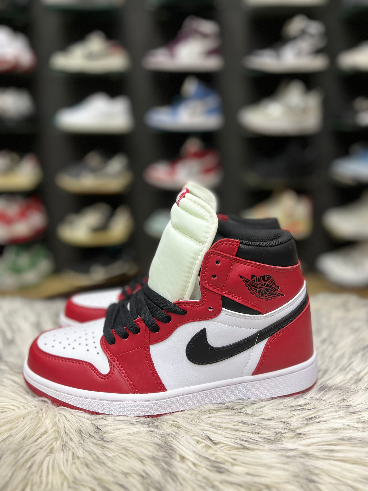 Air Jordan 1 Retro Chicago