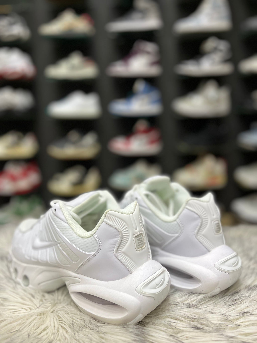 white Nike Air Max Tailwind IV sneakers