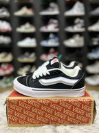 Vans Knu Skool