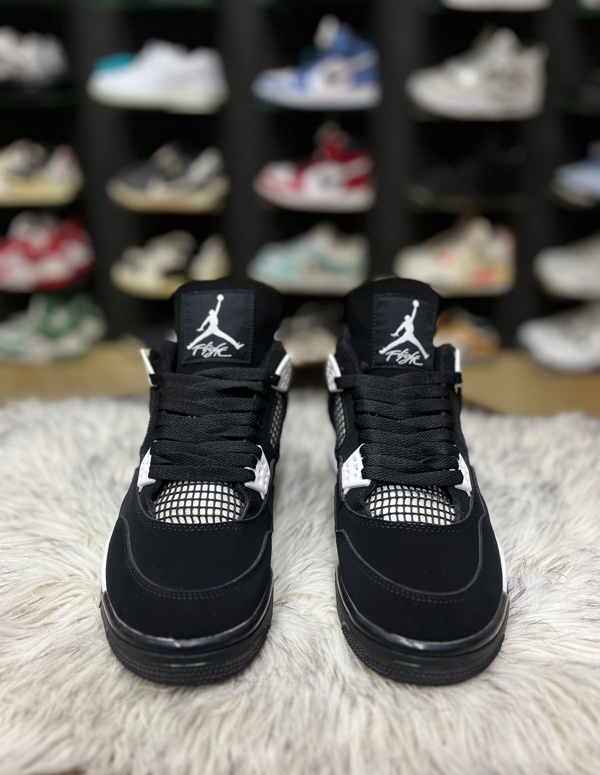 Air Jordan 4 Retro 'White Thunder'