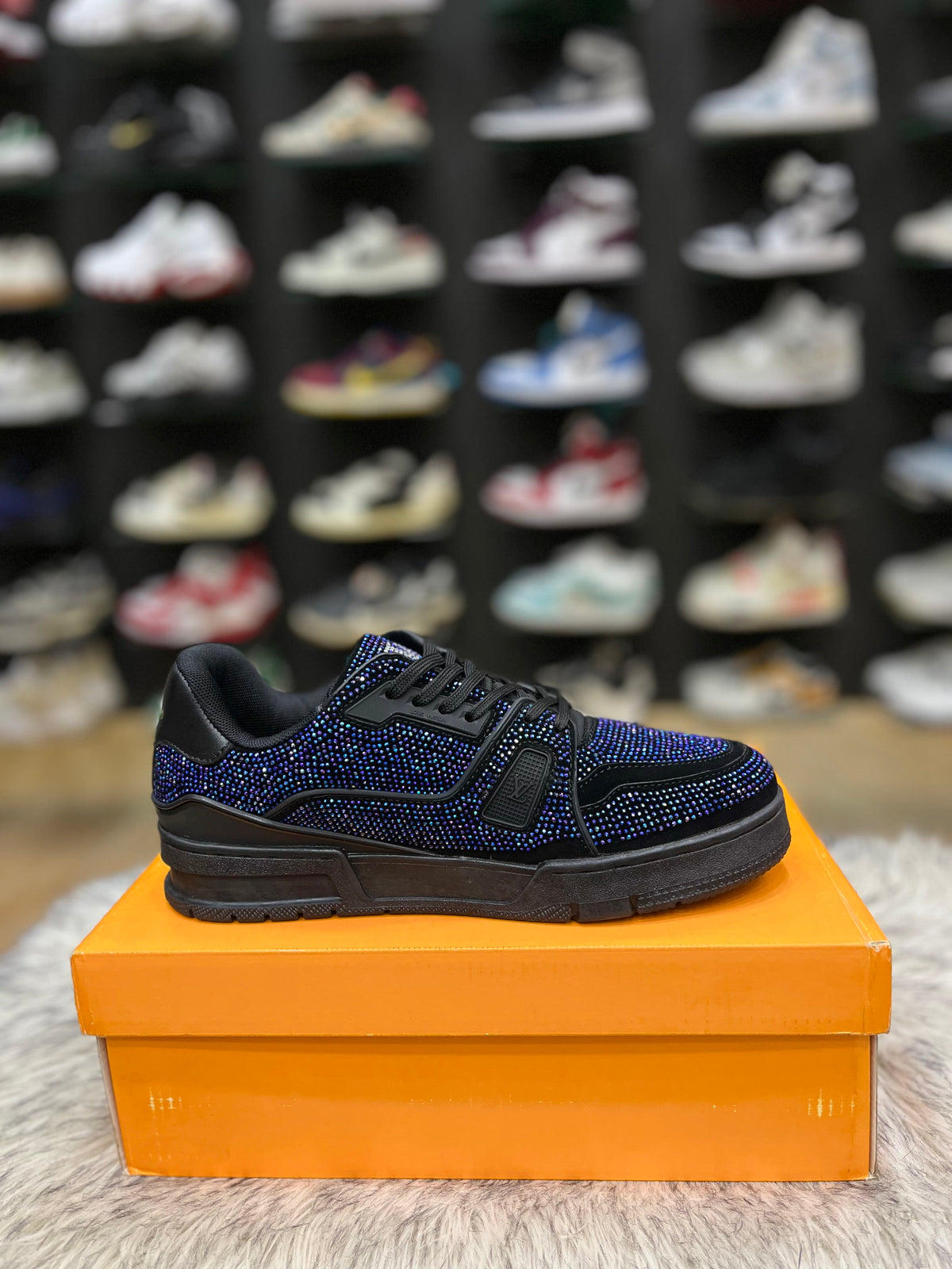 LV Trainer (Crystals) (Blue)