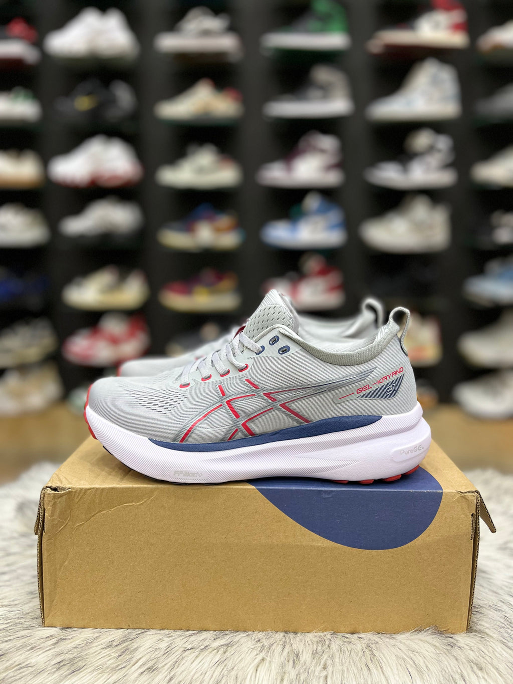 Asics Gel-Kayano 31 Piedmont Grey / Fiery Red
