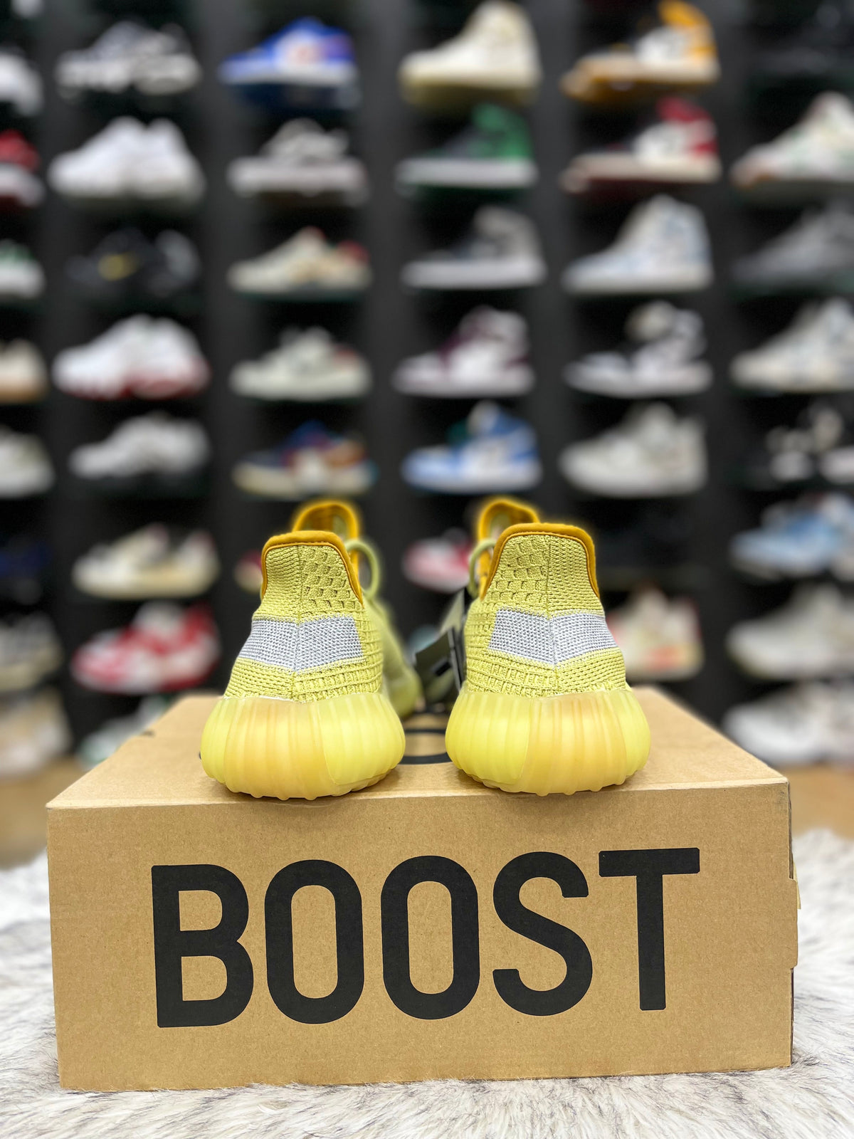 Adidas Yeezy Boost 350 V2 "Marsh" sneaker