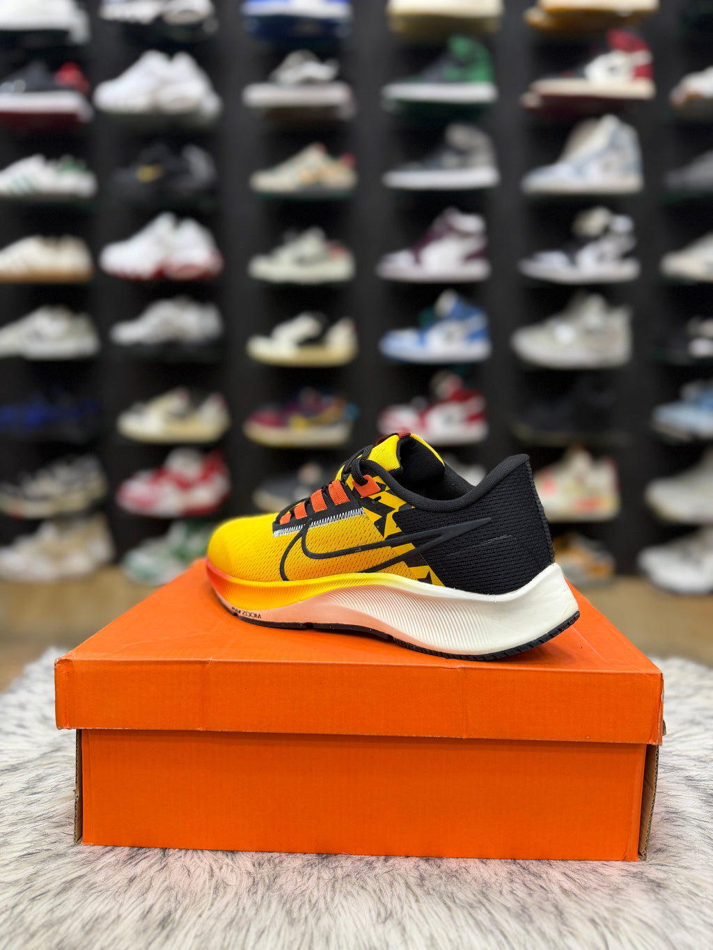 Nike Air Zoom Pegasus 38 'Ekiden' running shoe