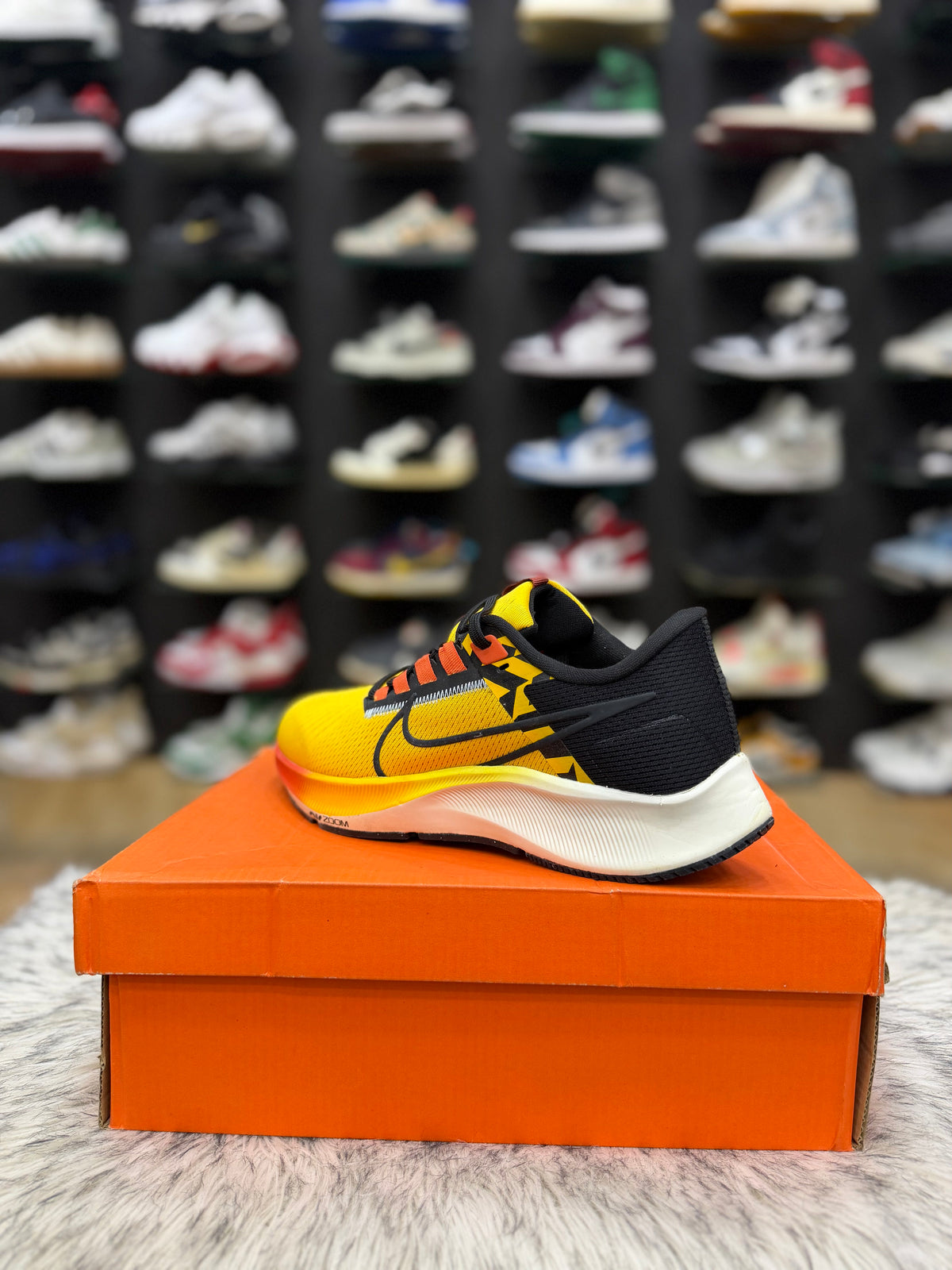 Nike Air Zoom Pegasus 38 'Ekiden' running shoe