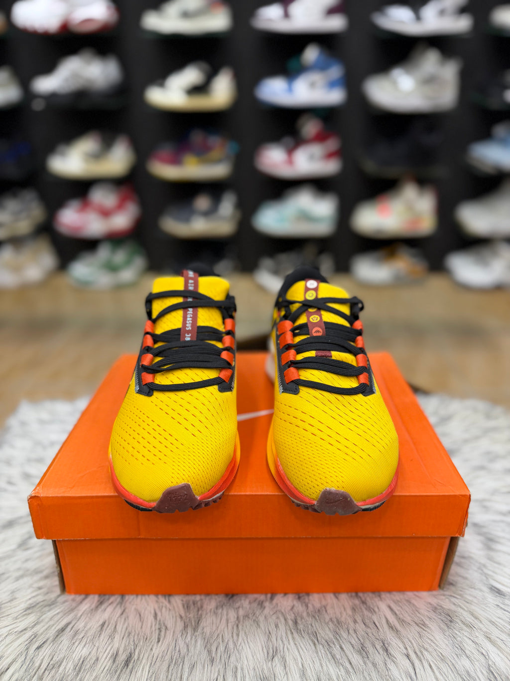 Nike Air Zoom Pegasus 38 'Ekiden' running shoe